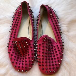 UNIF PINK SPIKE FLATS